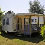 Comment louer un mobil-home pour un camping réussi