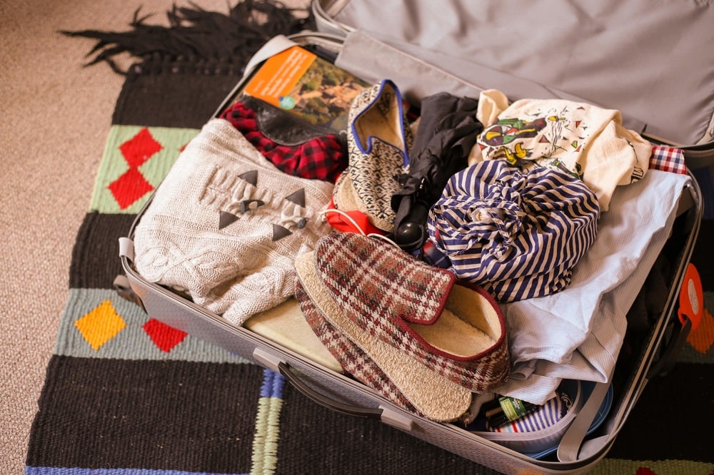 que vous devez mettre impérativement dans votre valise si vous voyagez